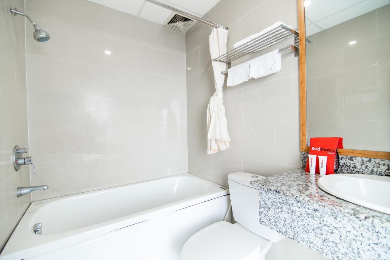 Reddoorz Plus @ Trung Son Residence Ho Chi Minh-byen Eksteriør bilde