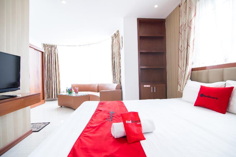 Reddoorz Plus @ Trung Son Residence Ho Chi Minh-byen Eksteriør bilde